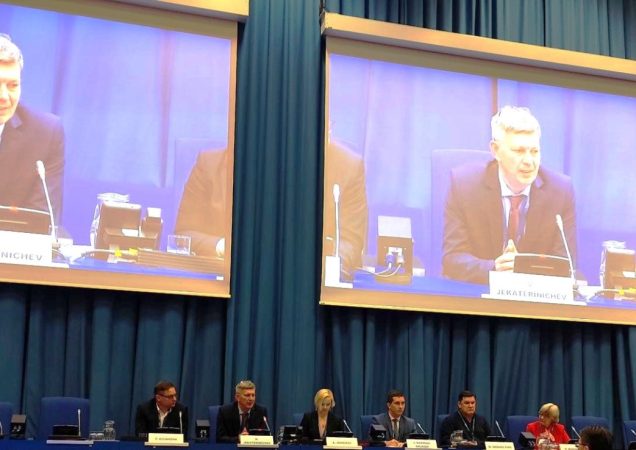 Ignalinos atominės elektrinės atstovai tarptautinėje konferencijoje apie branduolinių objektų eksploatacijos nutraukimą.