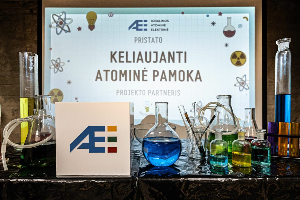 Ignalinos atominės elektrinės renginyje vyksta edukacinė pamoka,