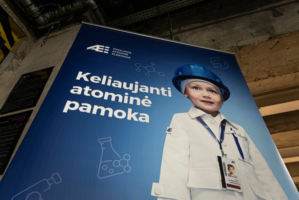 Ignalinos atominės elektrinės renginyje vyksta edukacinė pamoka,