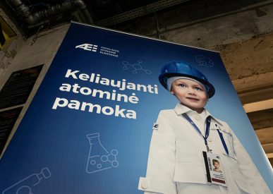 Ignalinos atominės elektrinės renginyje vyksta edukacinė pamoka,