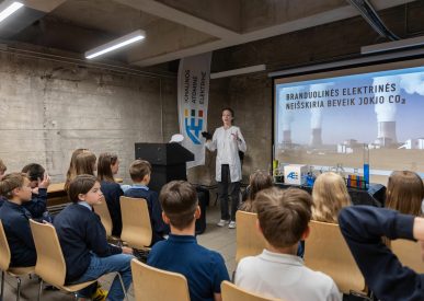 Ignalinos atominės elektrinės renginyje vyksta edukacinė pamoka,